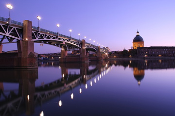 Le Pont Neuf, lien historique entre le centre de Toulouse et la rive gauche